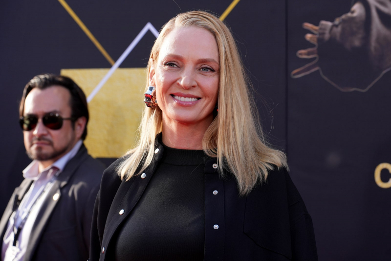 Uma Thurman Is Flawless At 53 With An On-Trend Lob