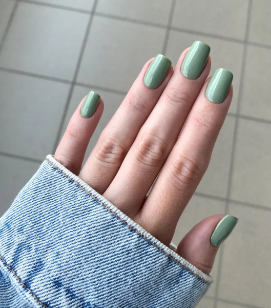 Milky Mint Nails Are Summer’s Most Subtly Elegant Manicure